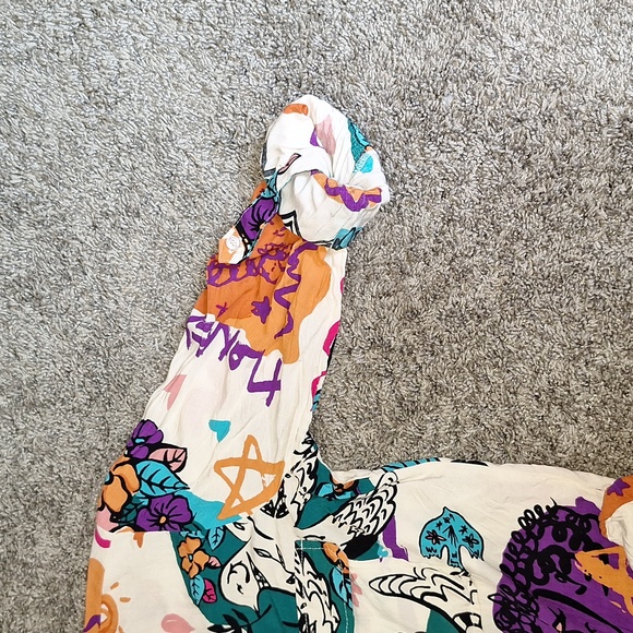 Milk and Honey rayon button-up v-neck blouse top - S - bird woman abstract print - Picture 9 of 9